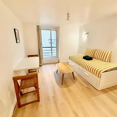 Appartamento Charming Bright In Ménilmontant